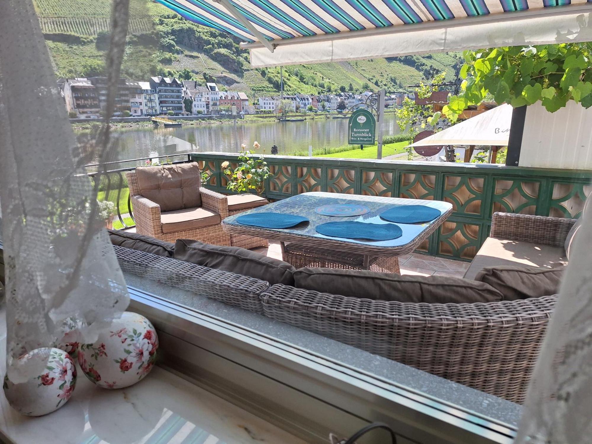 "Ferienhaus An Der Mosel" Zell an der Mosel Eksteriør bilde