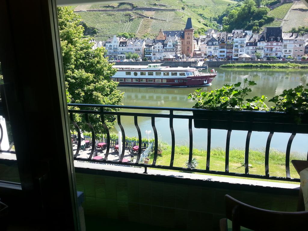 "Ferienhaus An Der Mosel" Zell an der Mosel Eksteriør bilde