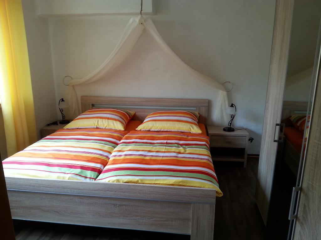 "Ferienhaus An Der Mosel" Zell an der Mosel Rom bilde